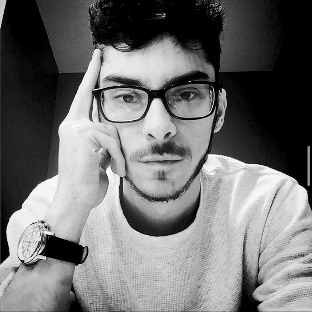 Meet your Posher, Christian